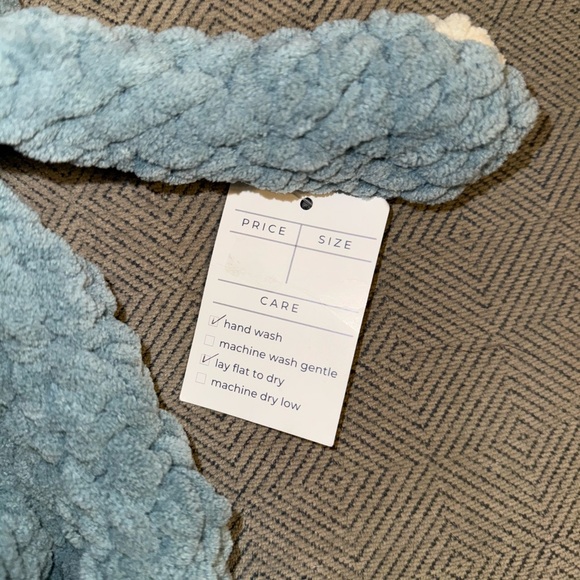 Hippo Crochet Lovey Snuggler - Handmade NWT - Picture 5 of 5